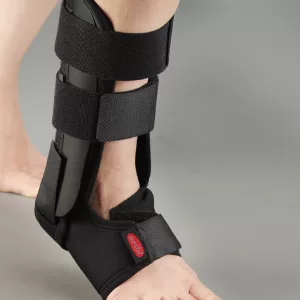 АУРАФІКС Бандаж на гомілковоступневий суглоб сильної фіксації 412 р.унів.